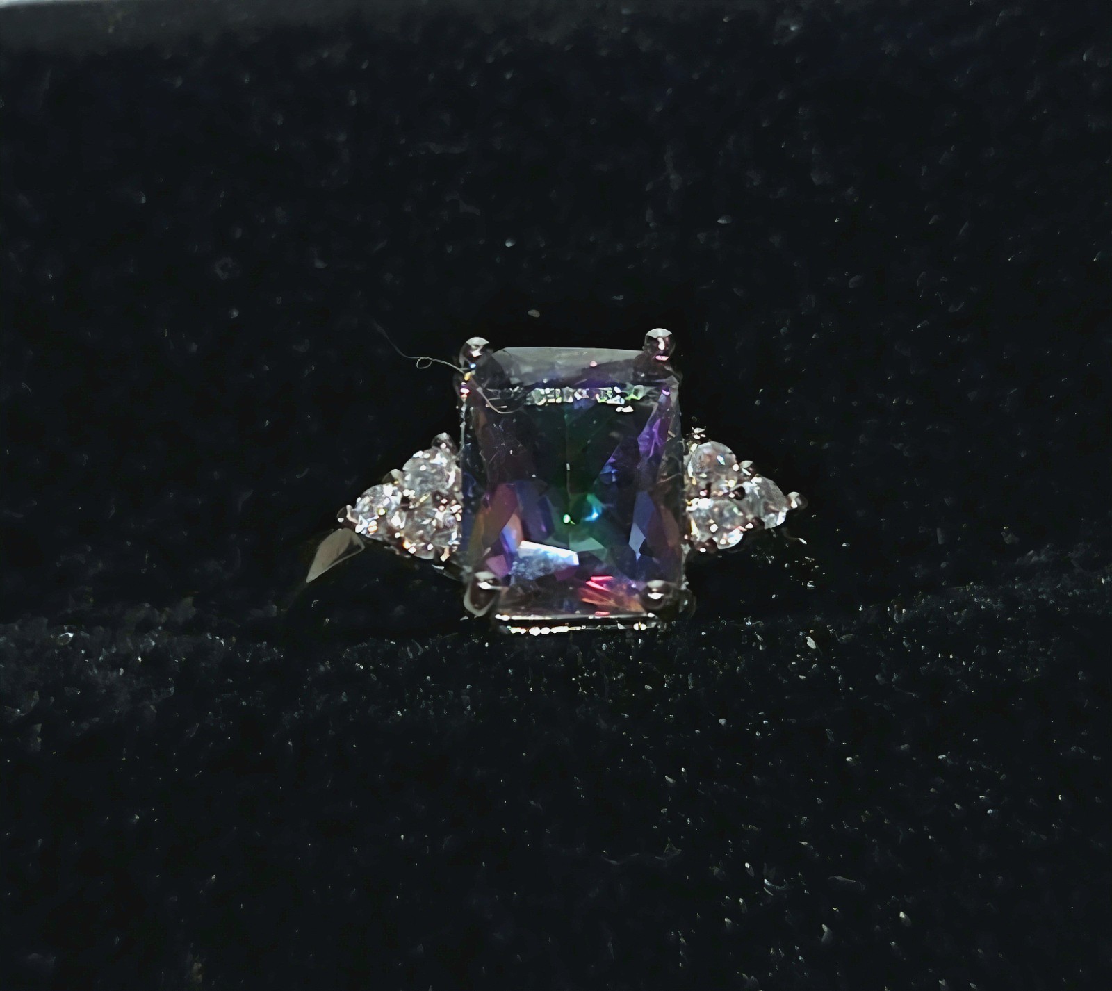 Sterling 925 Emerald Cut Multi Mystic Topaz Size 7 Ring w/6 Clear Accent Stones