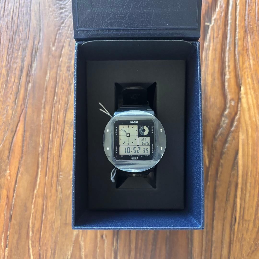 Casio LF 20W 1A digital analog black with box and brand