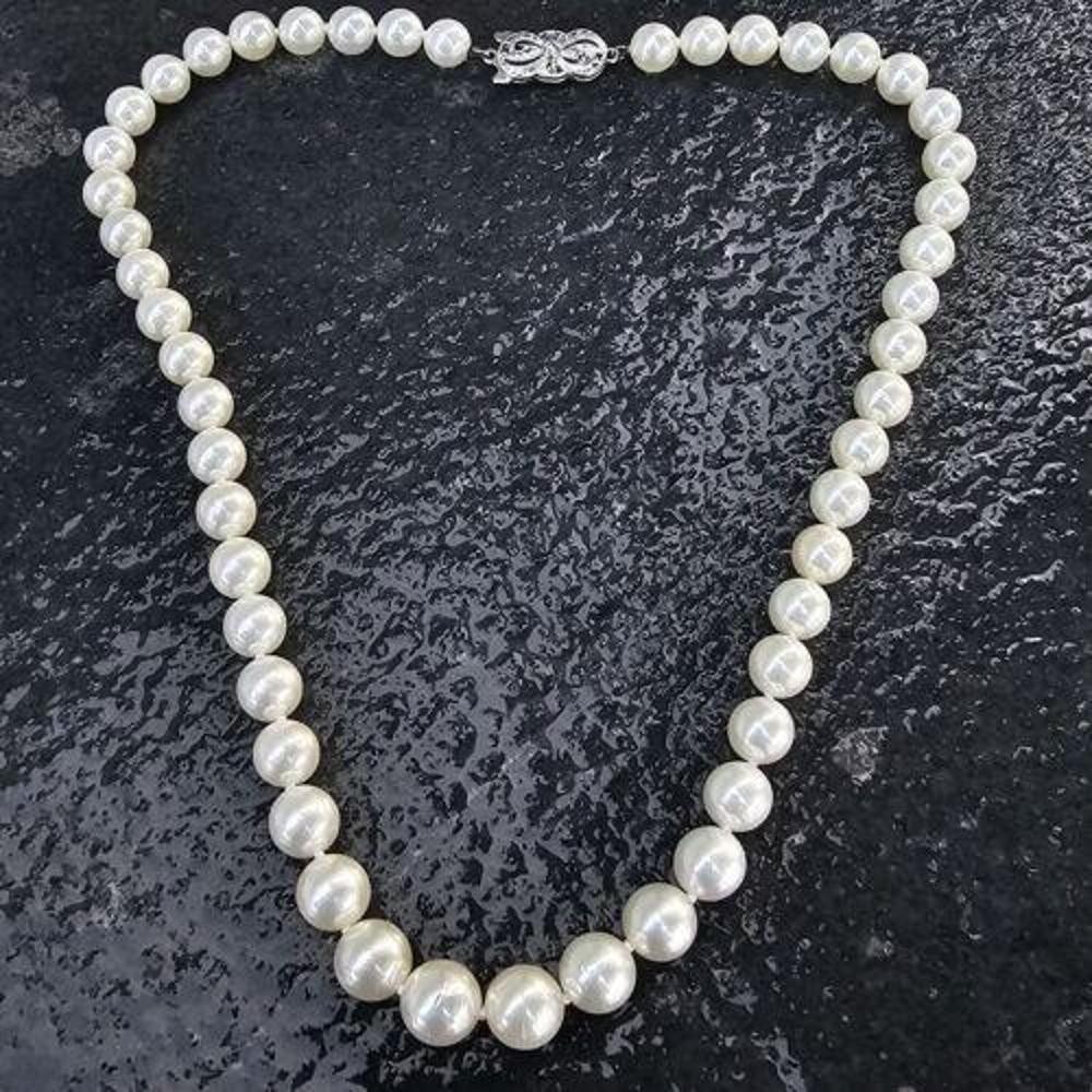 Mikimoto Marilyn Monroe Pearl Strand Necklace 7-9mm 16″ 18k Diamond Limited rare