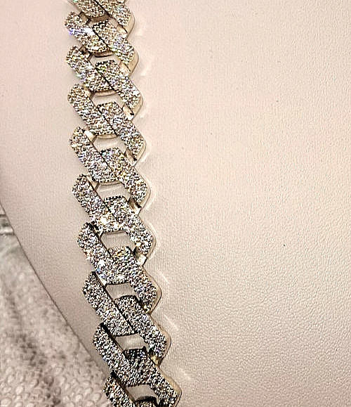 STERLING SILVER & MOISSANITE CUBAN LINK NECKLACE (22.5″ in) 148.83GR