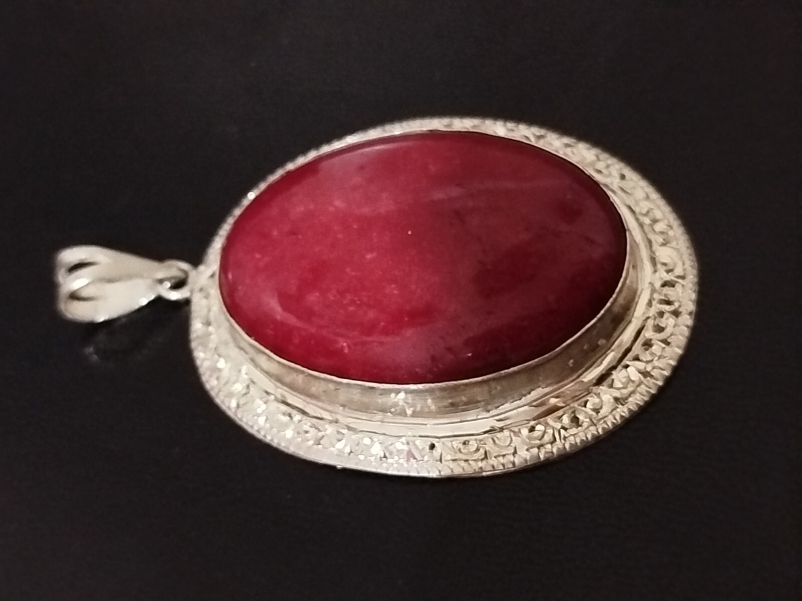 Stunning African Red Ruby Moroccan Handmade Solid Silver 23.2g 65.2mm