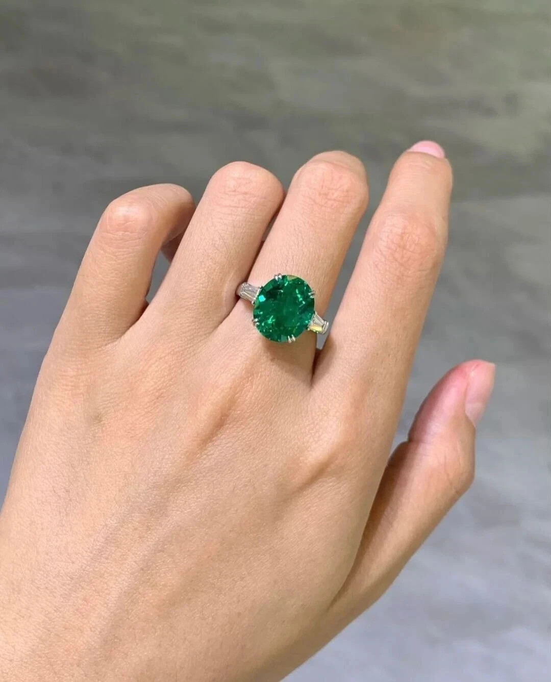 3.50 Ct Oval Cut Natural Emerald & Diamond Wedding Ring 14K White Gold Sz 8