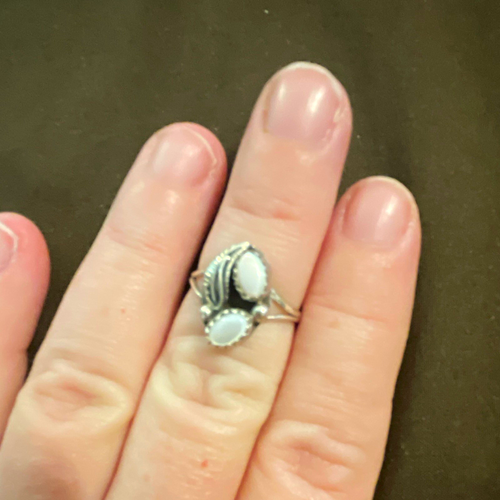 Vintage Navajo Mother of Pearl Ring Size 6