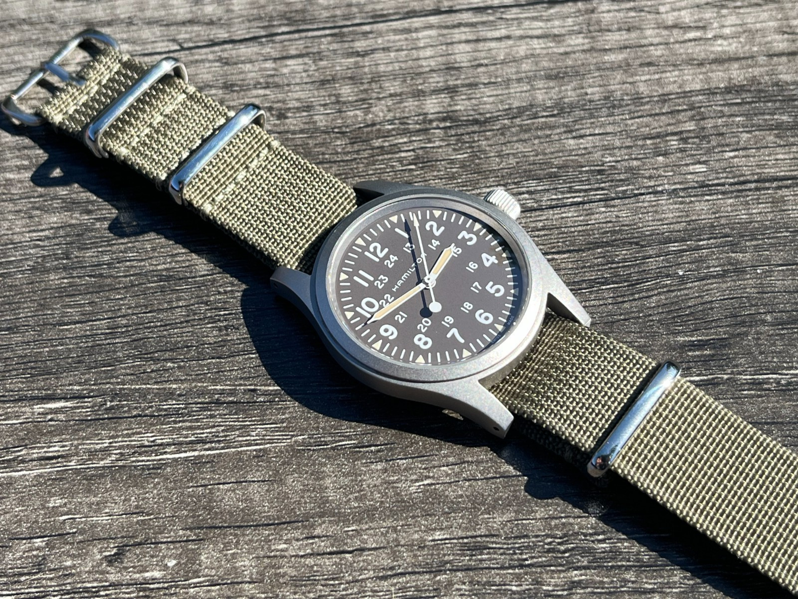Hamilton Khaki Field Hand Wind Brown Dial 38mm H69439901