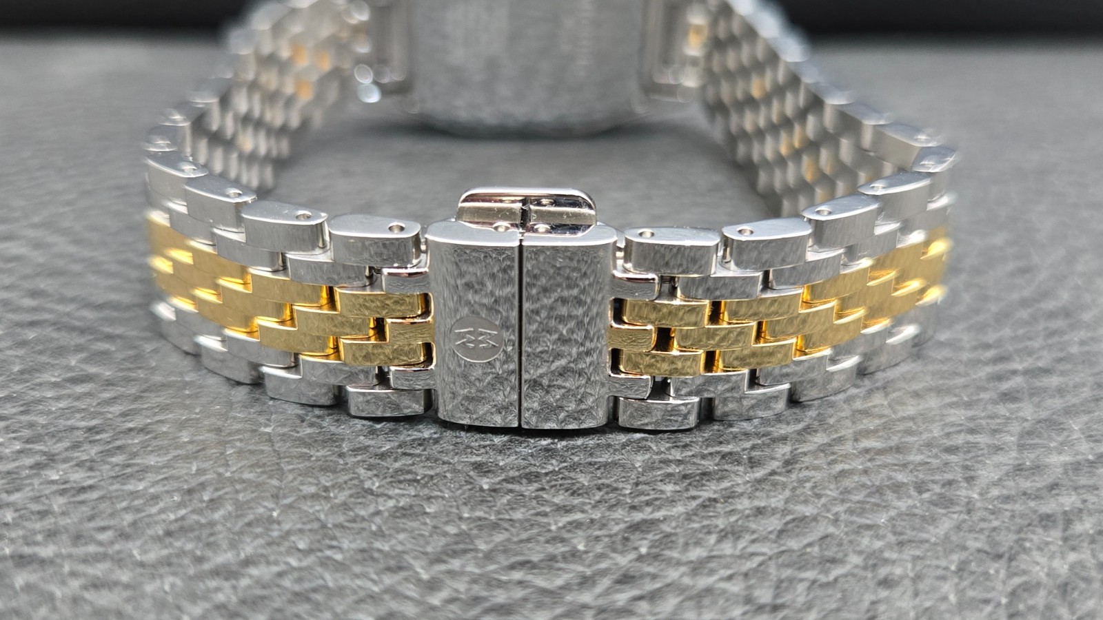 Michele Meggie MMW33B001 Set, Two-Tone Diamond Dial, 7″ Band, 29mm Case Watch