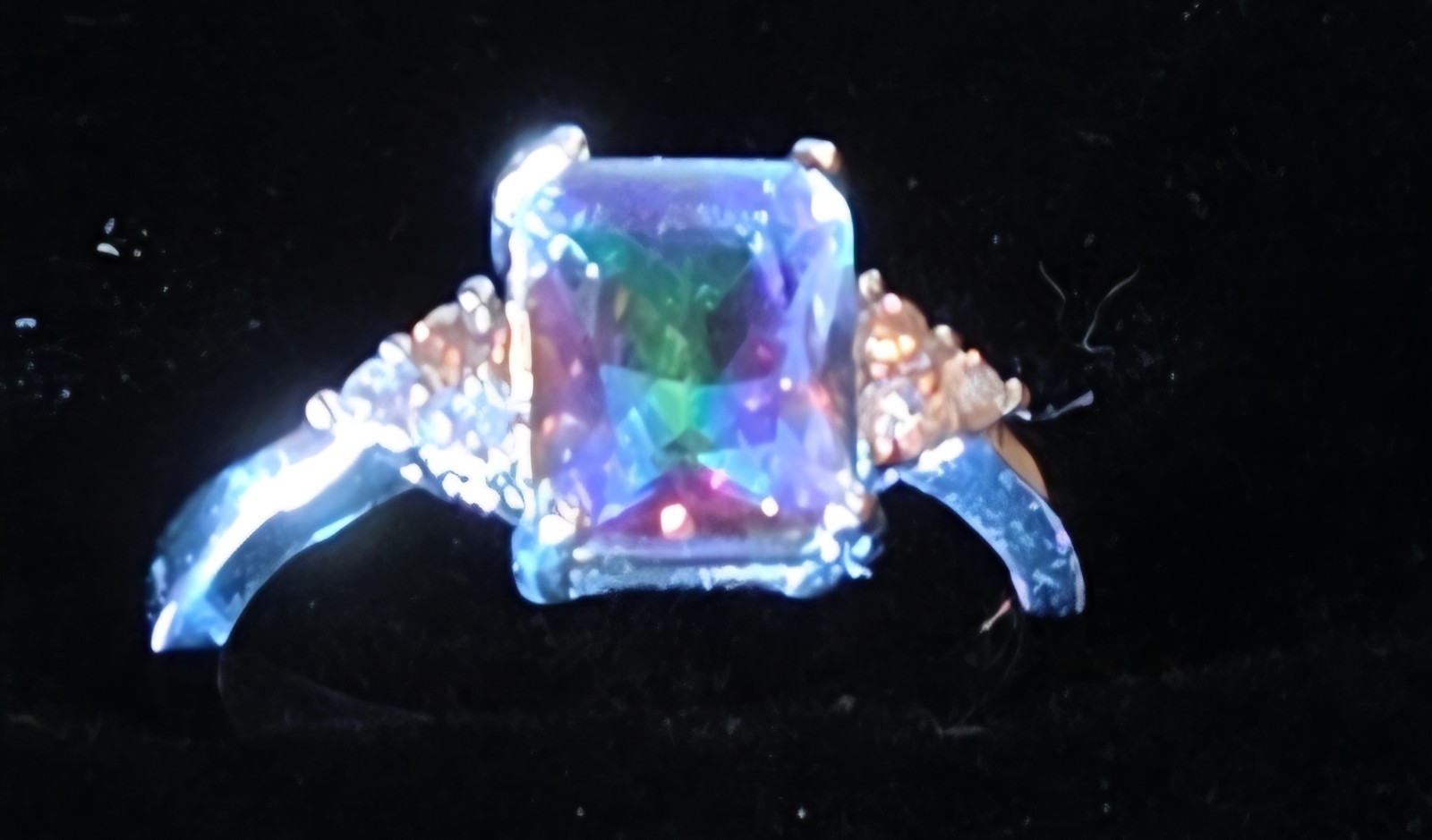 Sterling 925 Emerald Cut Multi Mystic Topaz Size 7 Ring w/6 Clear Accent Stones