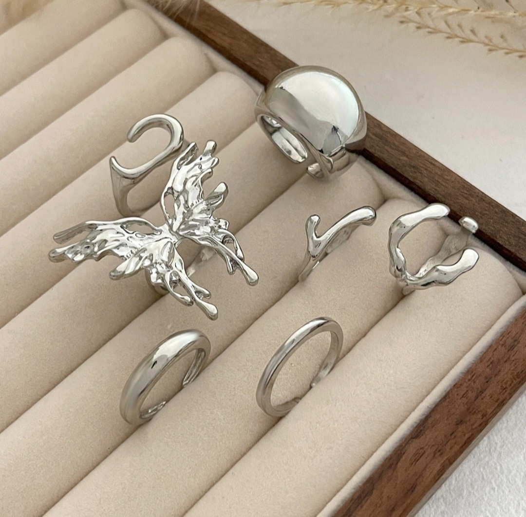 7Pcs Chunky Butterfly Ring Set Adjustable Statement Stackable Rings