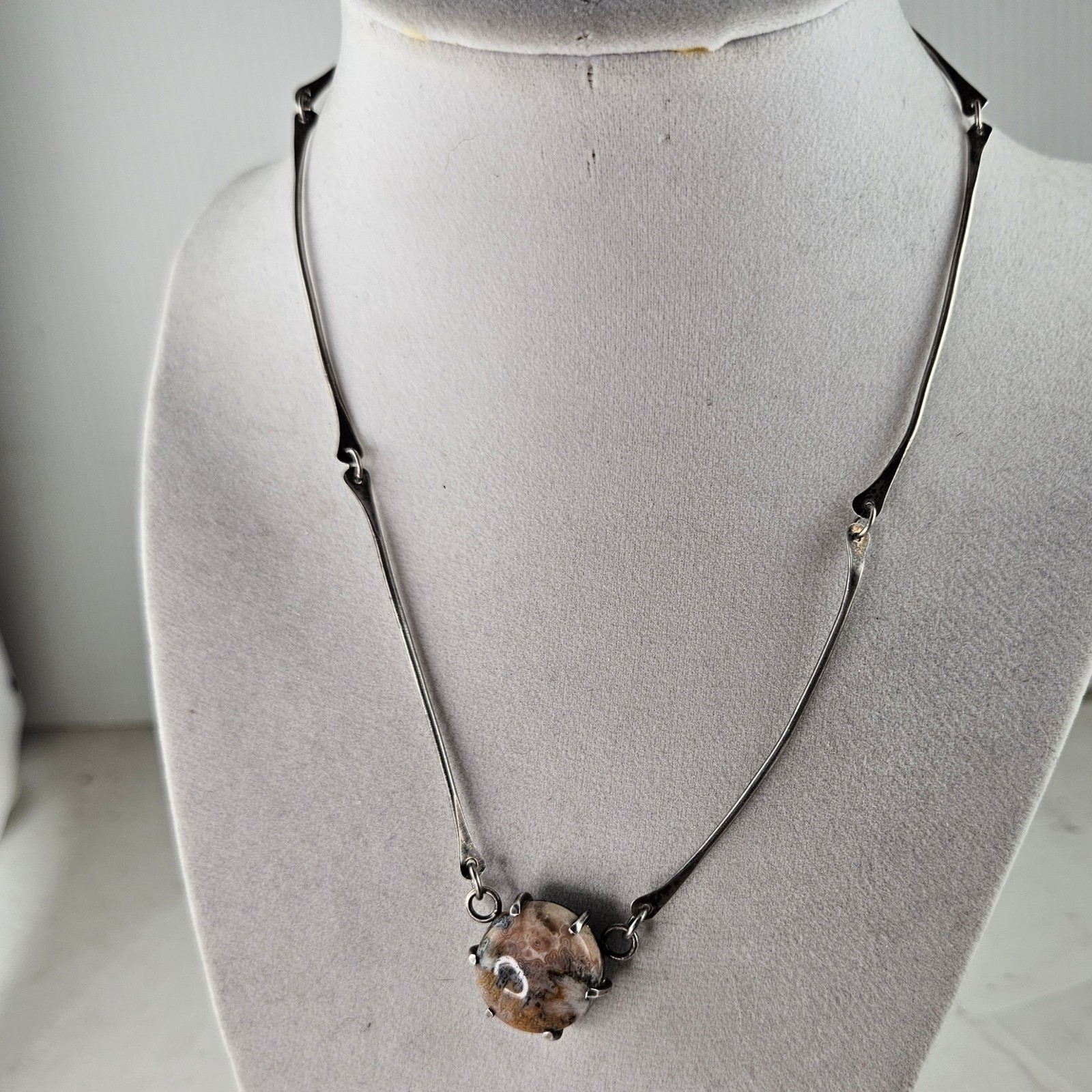 Sterling Silver Artisan Necklace 16in Jasper Pendant 12.0g [8931]