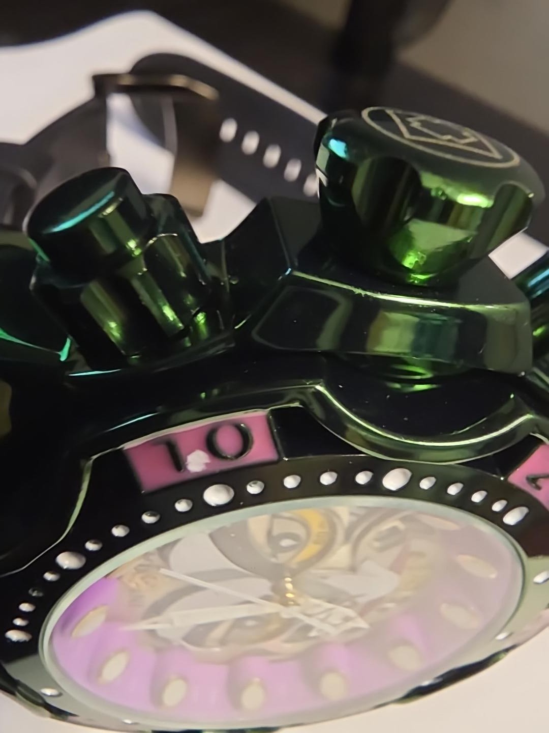 Invicta DC “Joker” Watch working / used good condition heavy watch