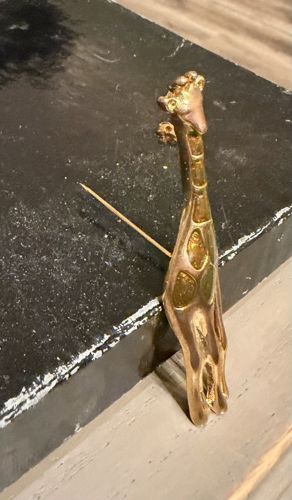 Vintage Giraffe Brooch