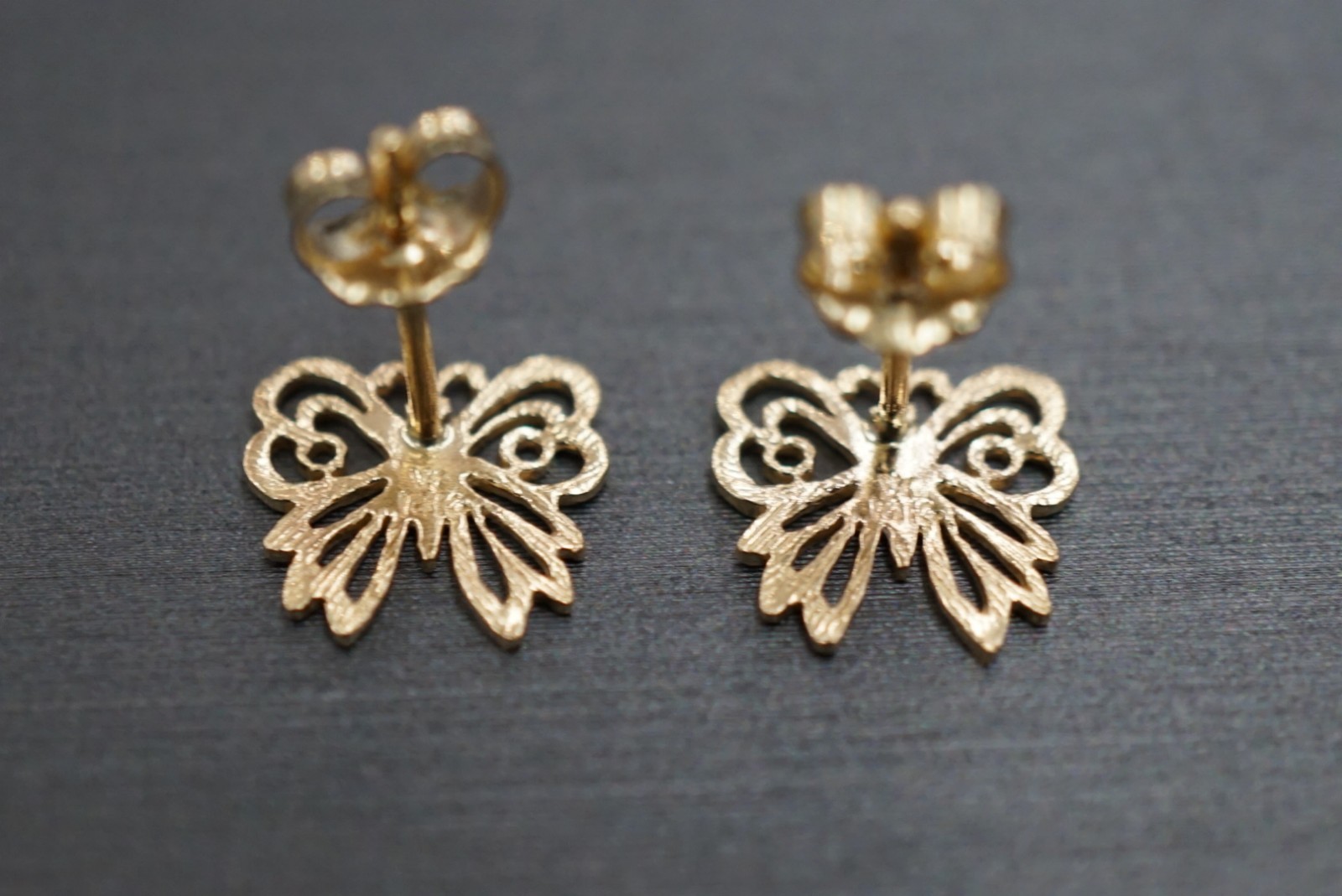 Beautiful 14K Solid Yellow Gold D-Cut Butterfly Stud Earrings.