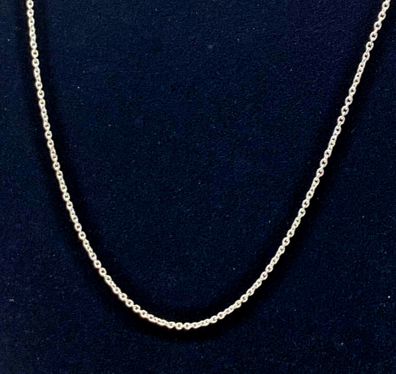 24 in Sterling Silver Chain ITALY Round Link Lobster Clasp NWT Gift Box