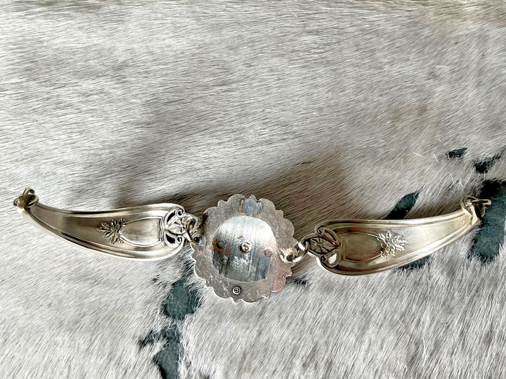 Antique Silverware Womens Bracelet 7 x 1 1/4 in Cross Concho Lobster Silver Gold