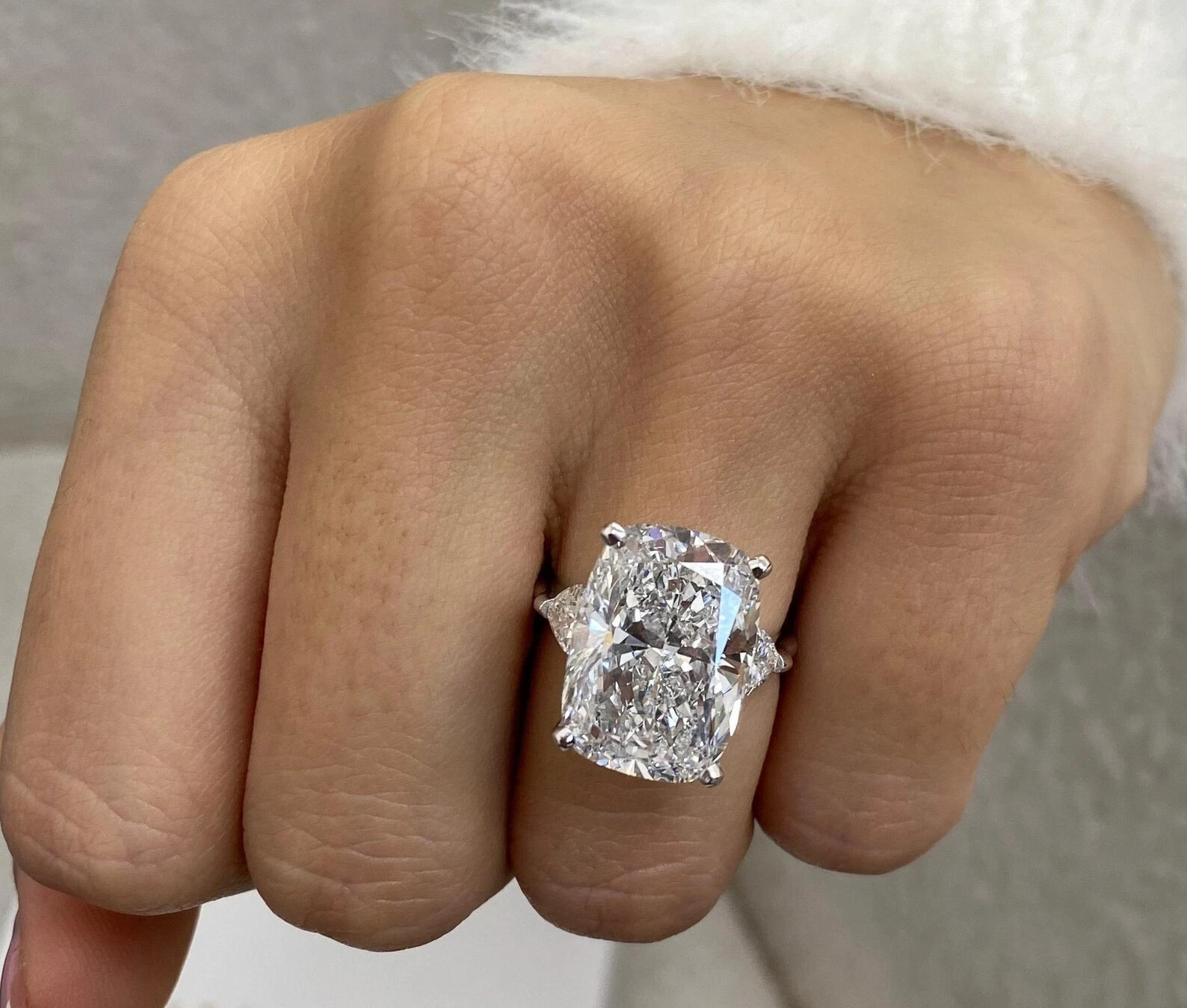 RARE 10.00 Ct Certified Cushion Diamond Solitaire Ring 925 Silver Great Shine