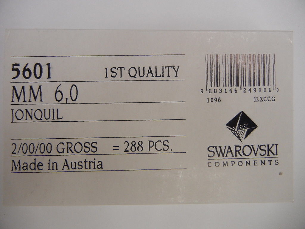 24 swarovski crystal cube beads,6mm jonquil #5601 SPECIAL PRICE