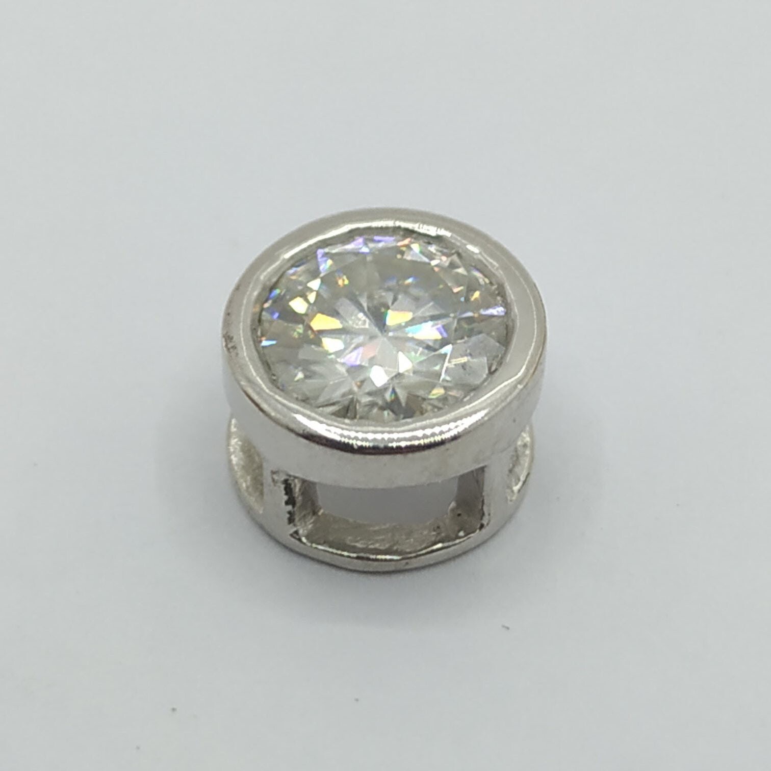 14K White Gold Plated 1.10 Ct Bezel Set Solitaire Real Moissanite Pendant Chain
