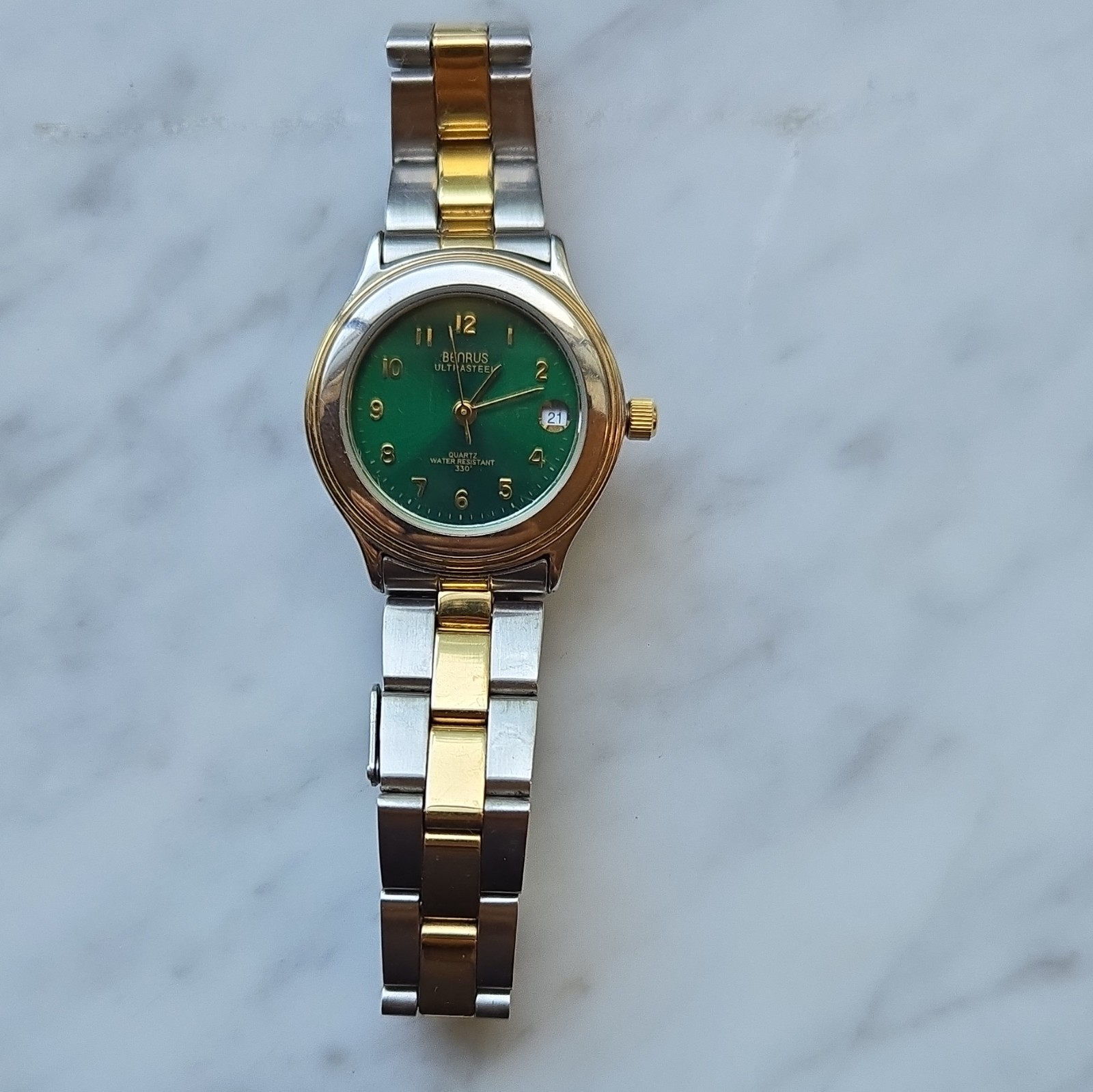 Benrus Ultrafast Quartz Green Dial Date Two-Tone SS Watch 33mm 30m WR Needs Batt
