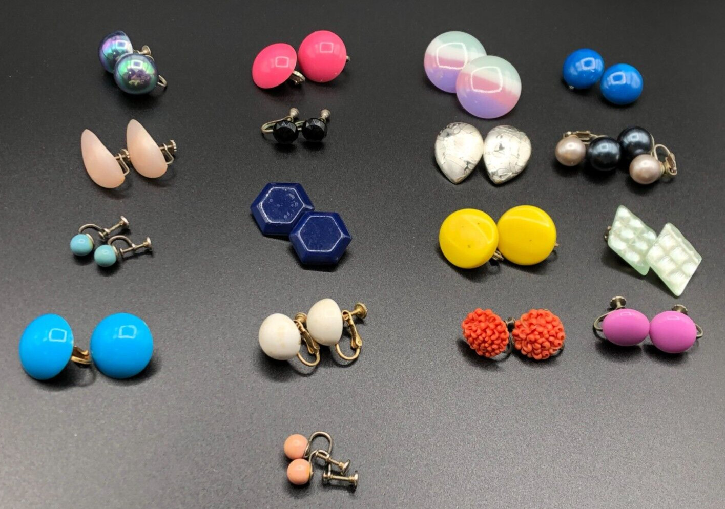 Vtg Lot 17 Pair Plastic Clip, Screw Back & Pierced Earrings Colorful Retro Fun