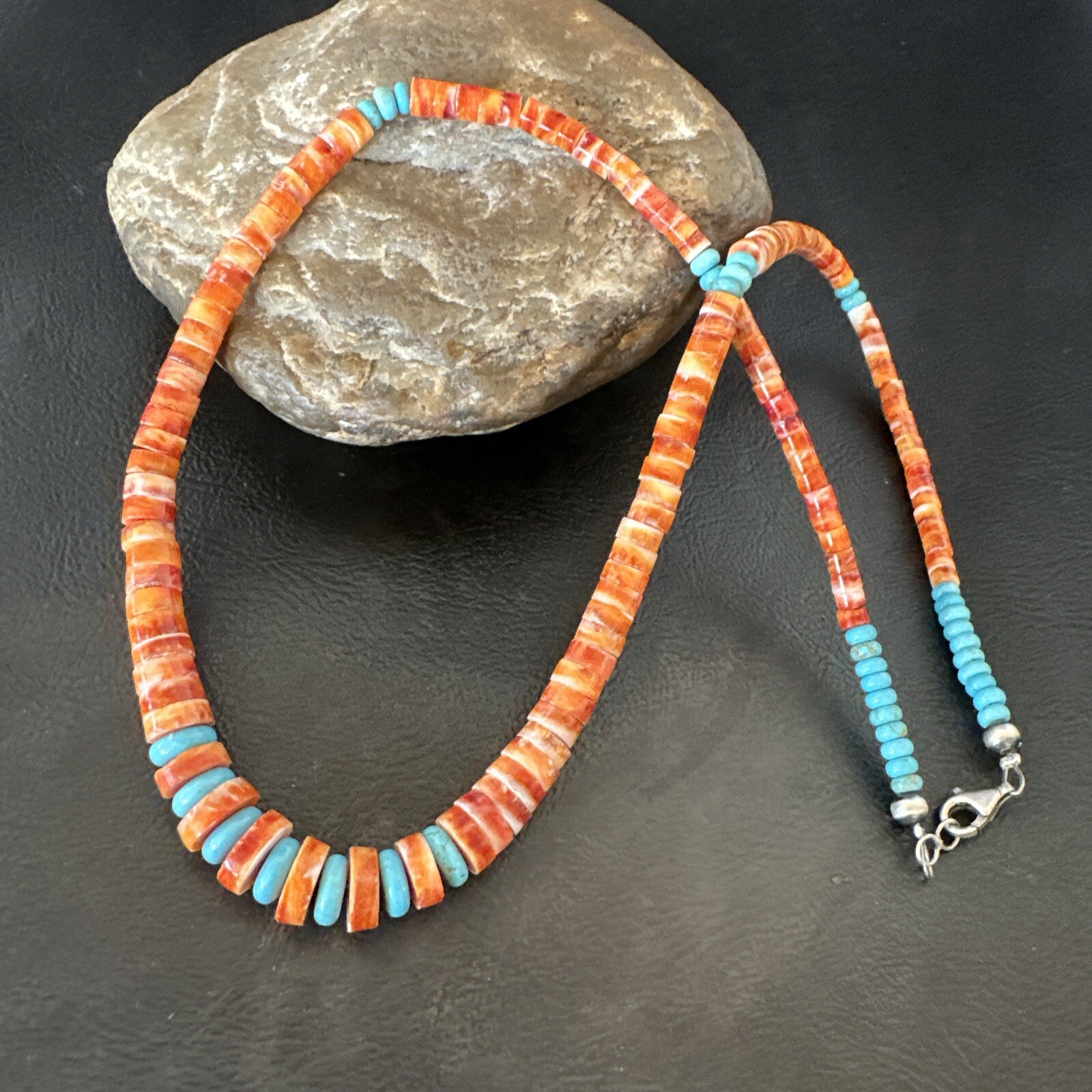 USA Spiny Oyster Turquoise Graduated Navajo Sterling Silver Necklace 18273