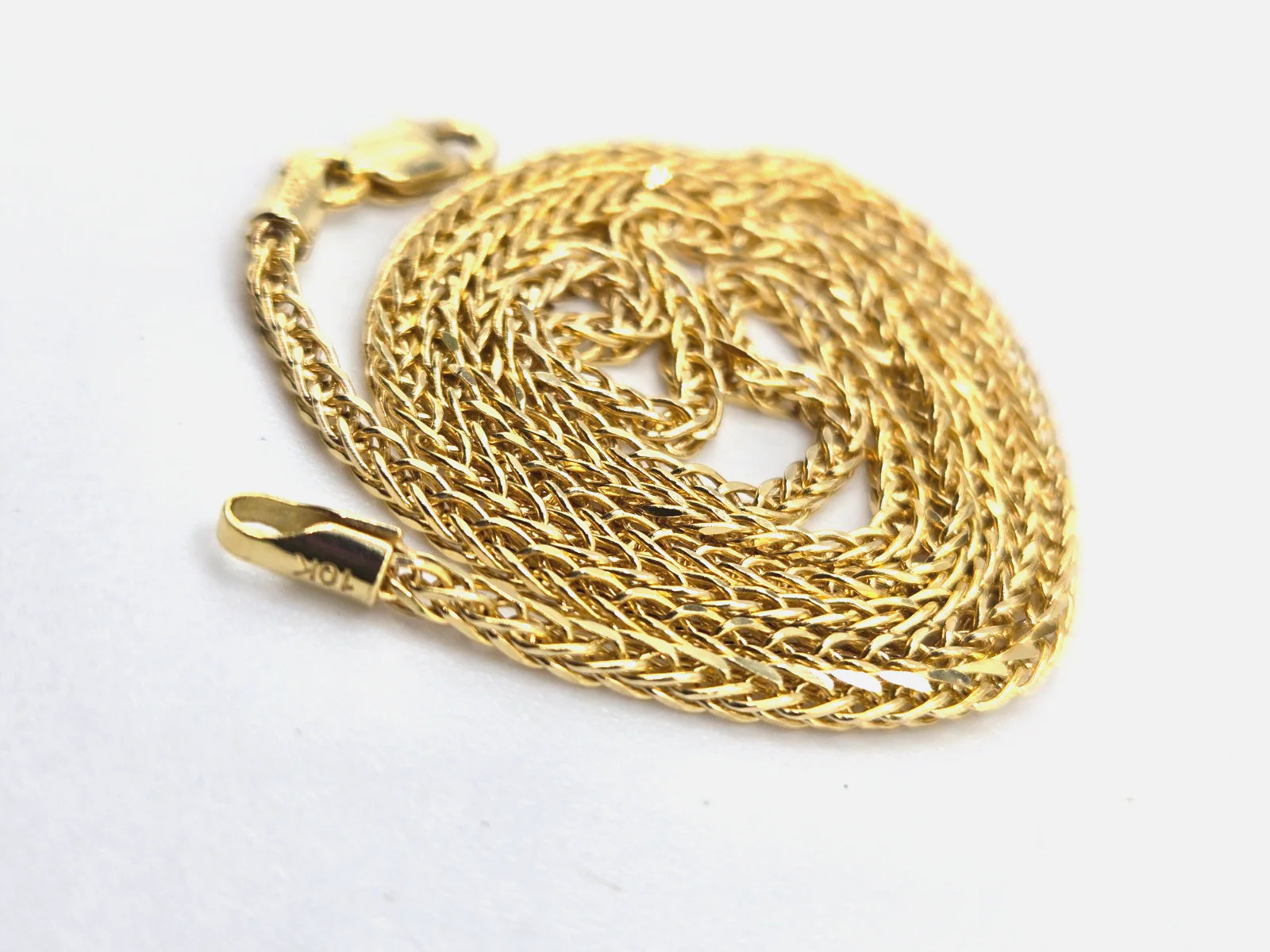 10KT Yellow Gold Hollow Wheat Chain 18 Inches x 2.2mm Lobster Clasp