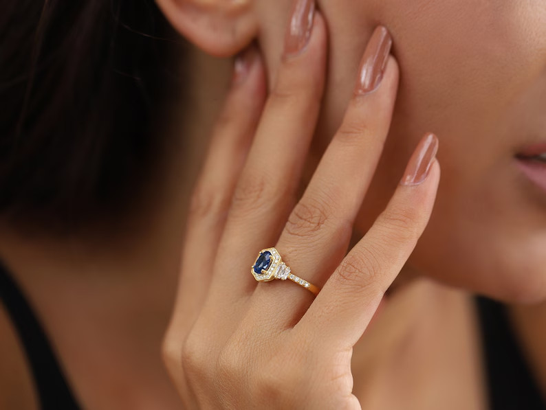 2.13 Ct Oval Simulated Sapphire Hexagon Shape Band Ring 14k Yellow Gold Plated