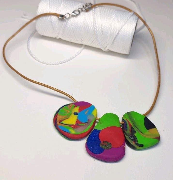 Mixed Color Chain Charm Pentant Necklace