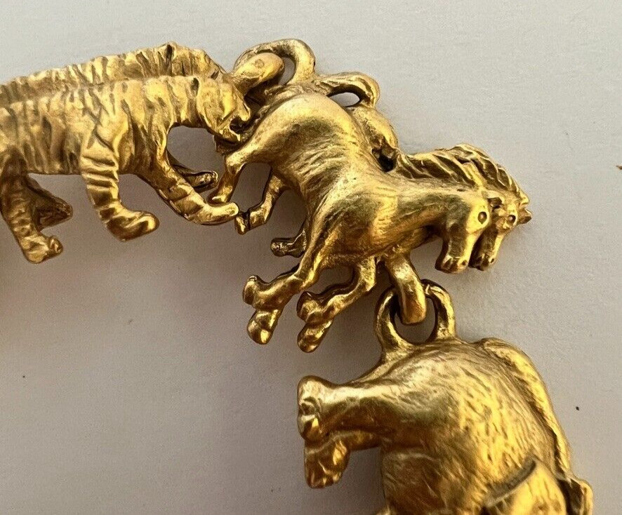 AJC Vintage Noah’s Ark Bracelet Brushed Gold Animals Signed NOS 1980s Noahs 6.5″