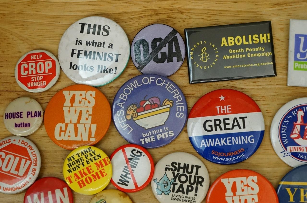 Vintage Lot Pinback Buttons Protest Political Environment Stop Hunger Yes We Can