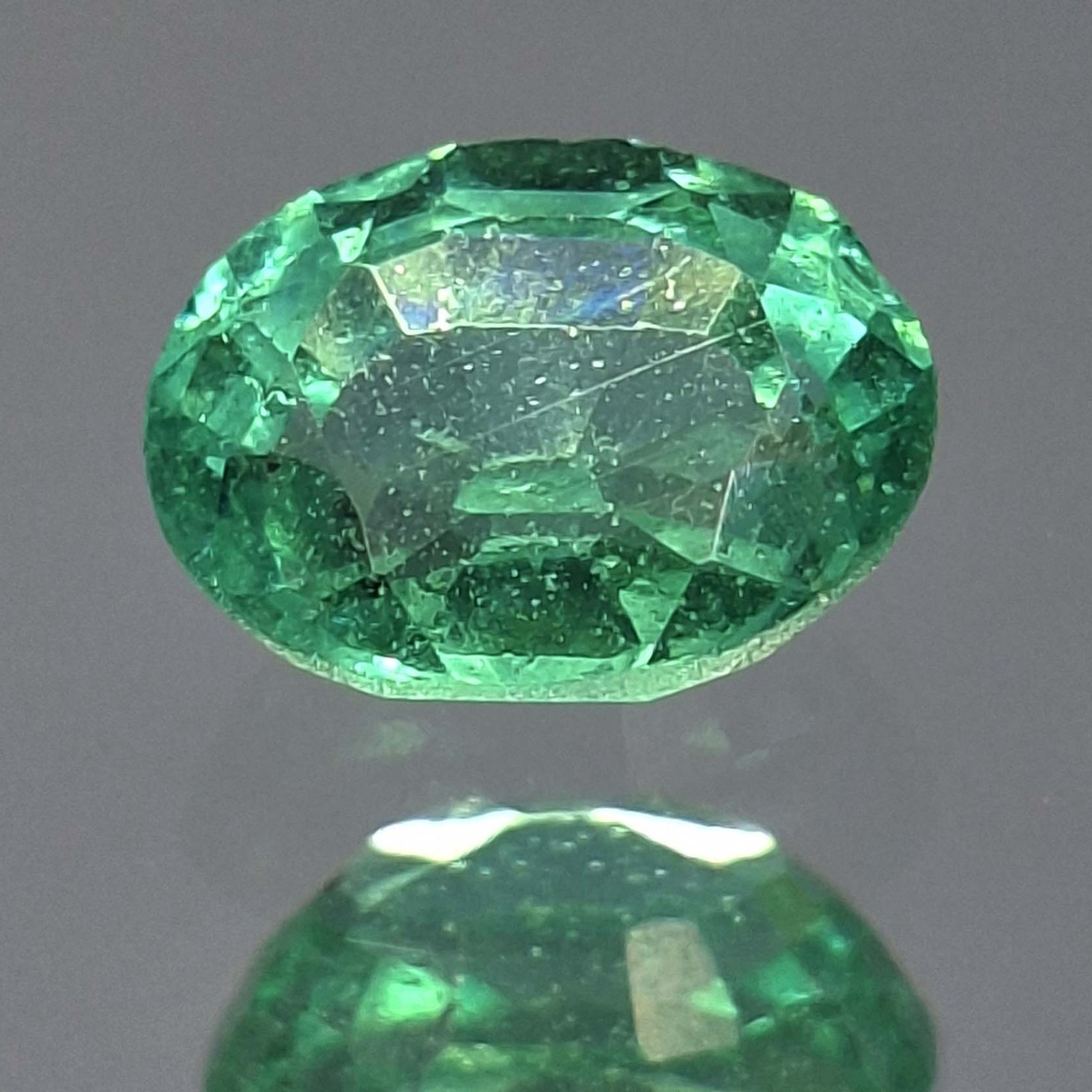 Oval Shape Green Zambian Emerald 4-6 Ct Certified Natural Loose Gemstone TQ775