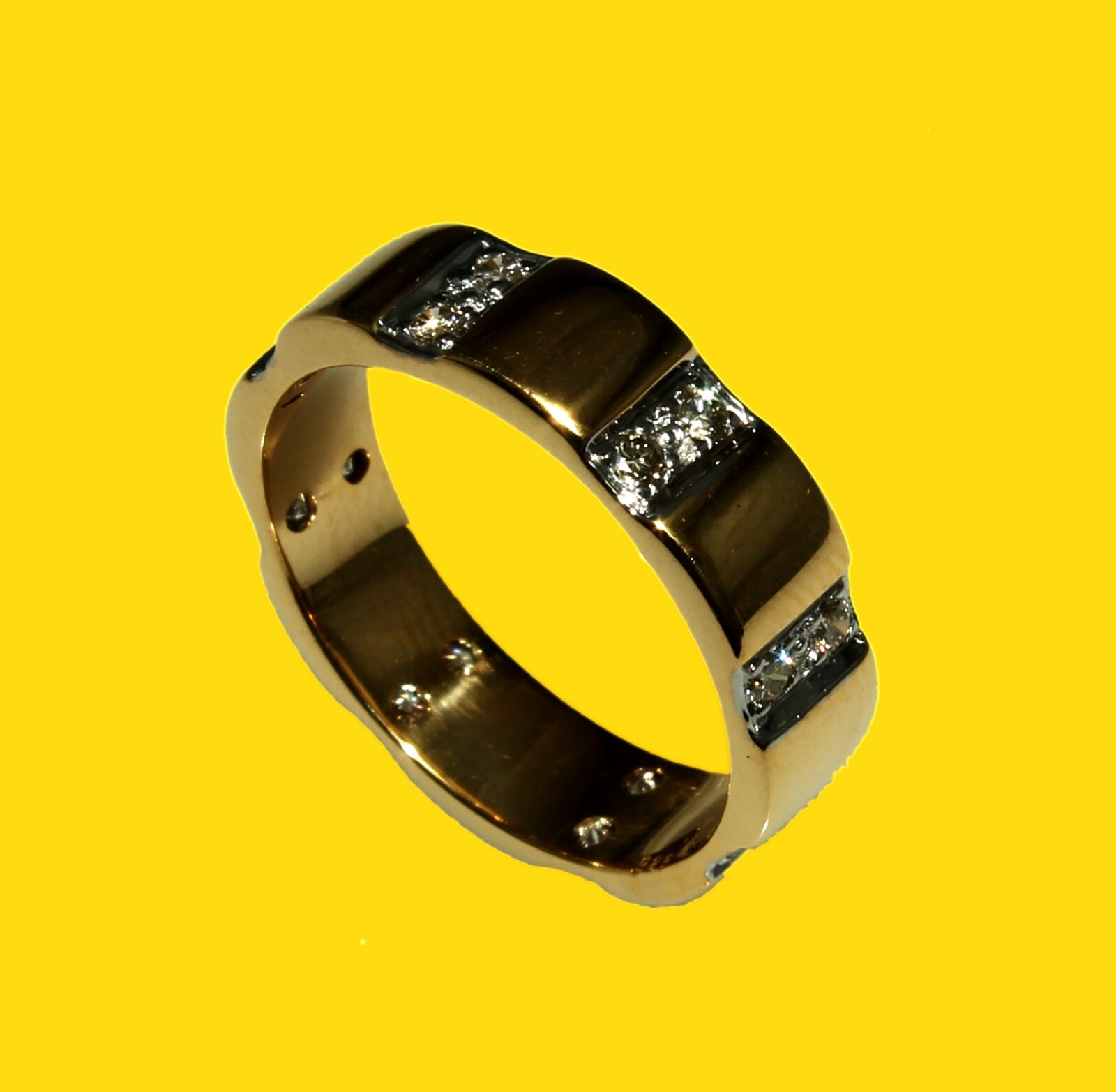 AAA+ Zircon Round Gemstone Gold Plated 925 Sterling Silver Women Ring Band