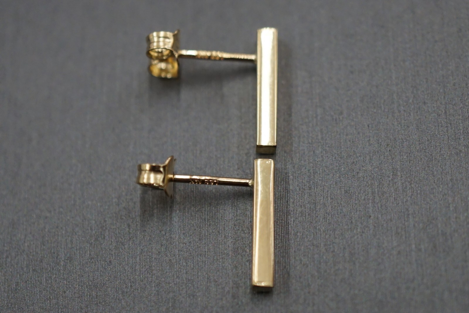 14K Solid Yellow Gold Little Bar Stud Earrings!! (#1608243)