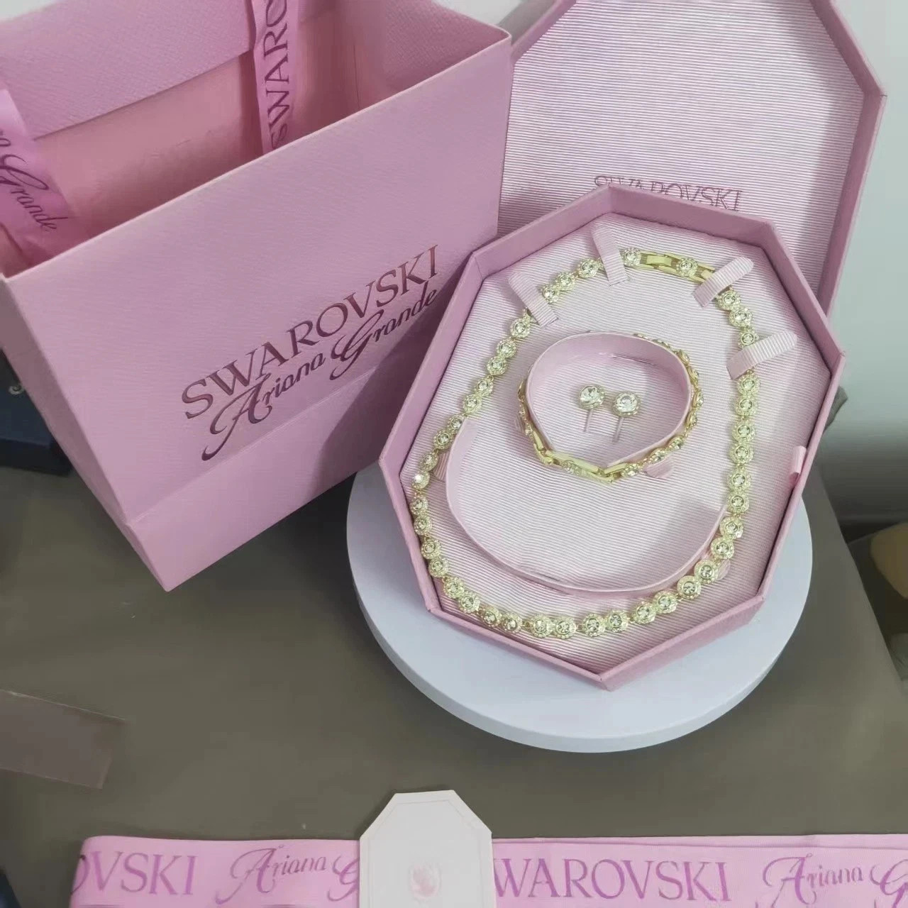 Swarovski Ariana GrandexSwarovski Tennis Necklace+Bracelet+Ear studs Combination