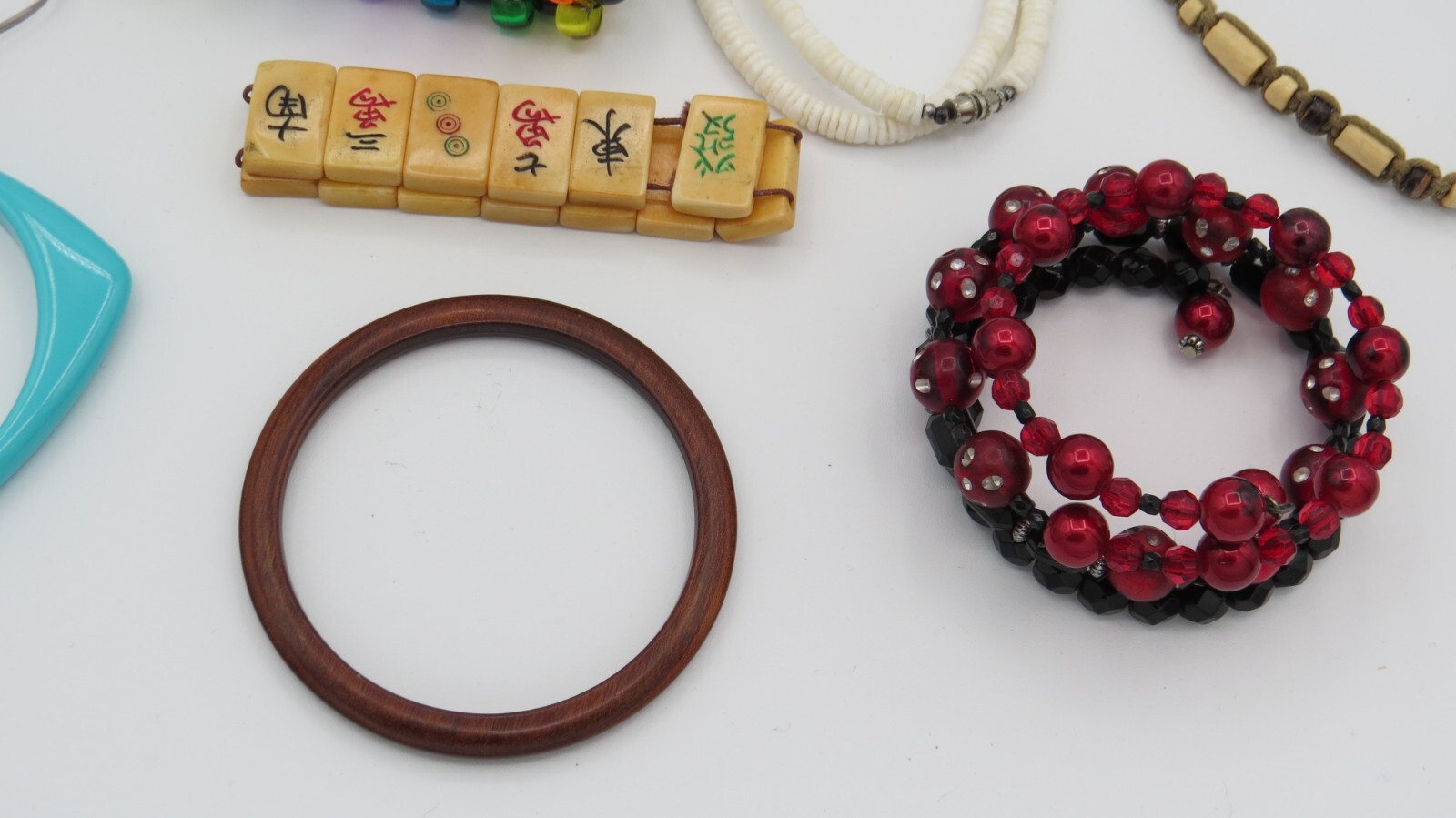 Costume Jewelry Lot 16 Necklaces 13 Bracelets 9 Earrings 6 Pins/Pendan Resale #5