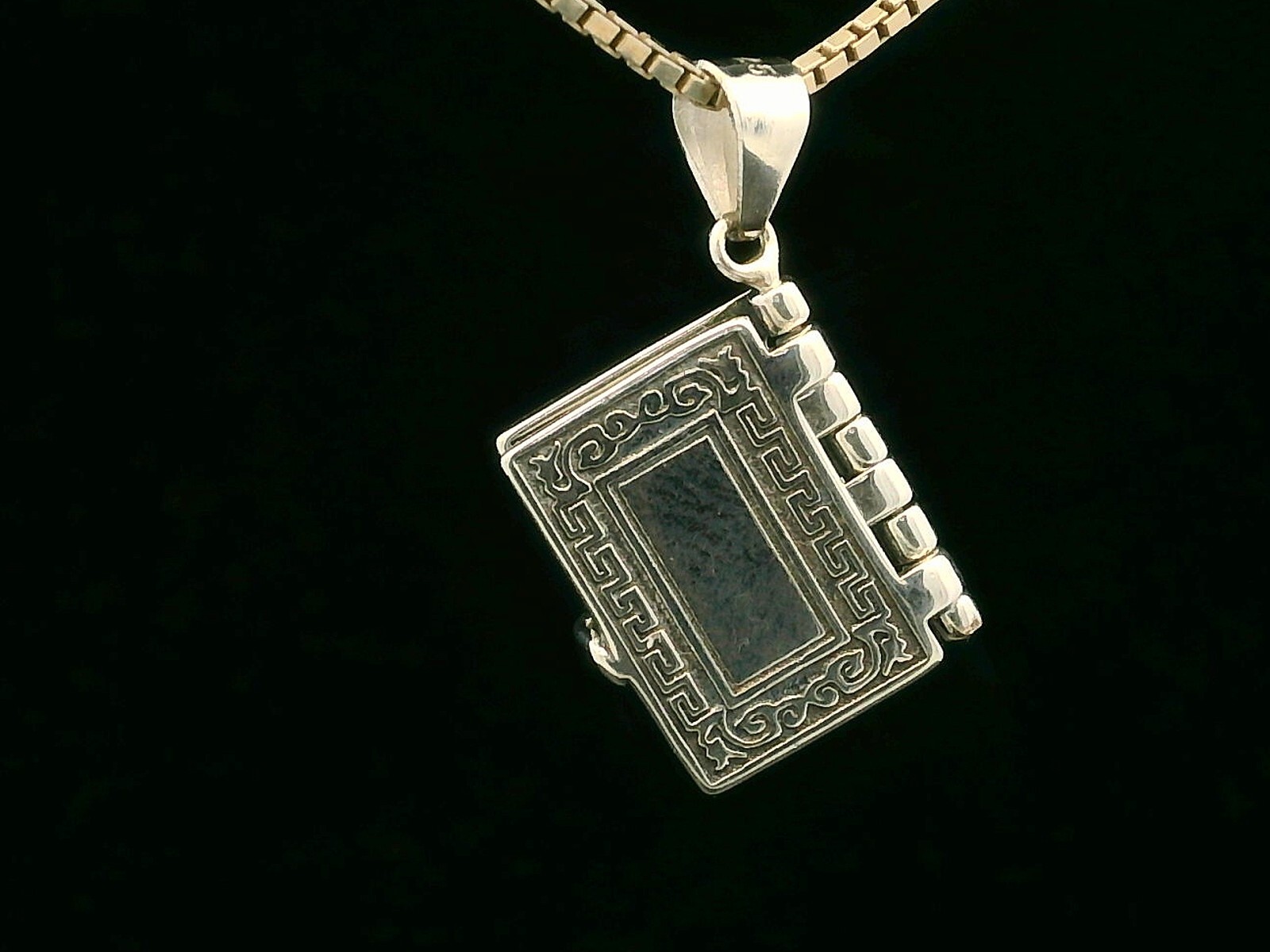 925 Sterling Silver Bible Necklace with The Lord’s Prayer