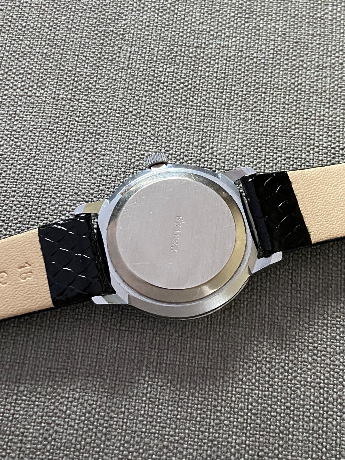 RAKETA BIG ZERO Vintage Soviet Mechanical Men’s Wristwatch