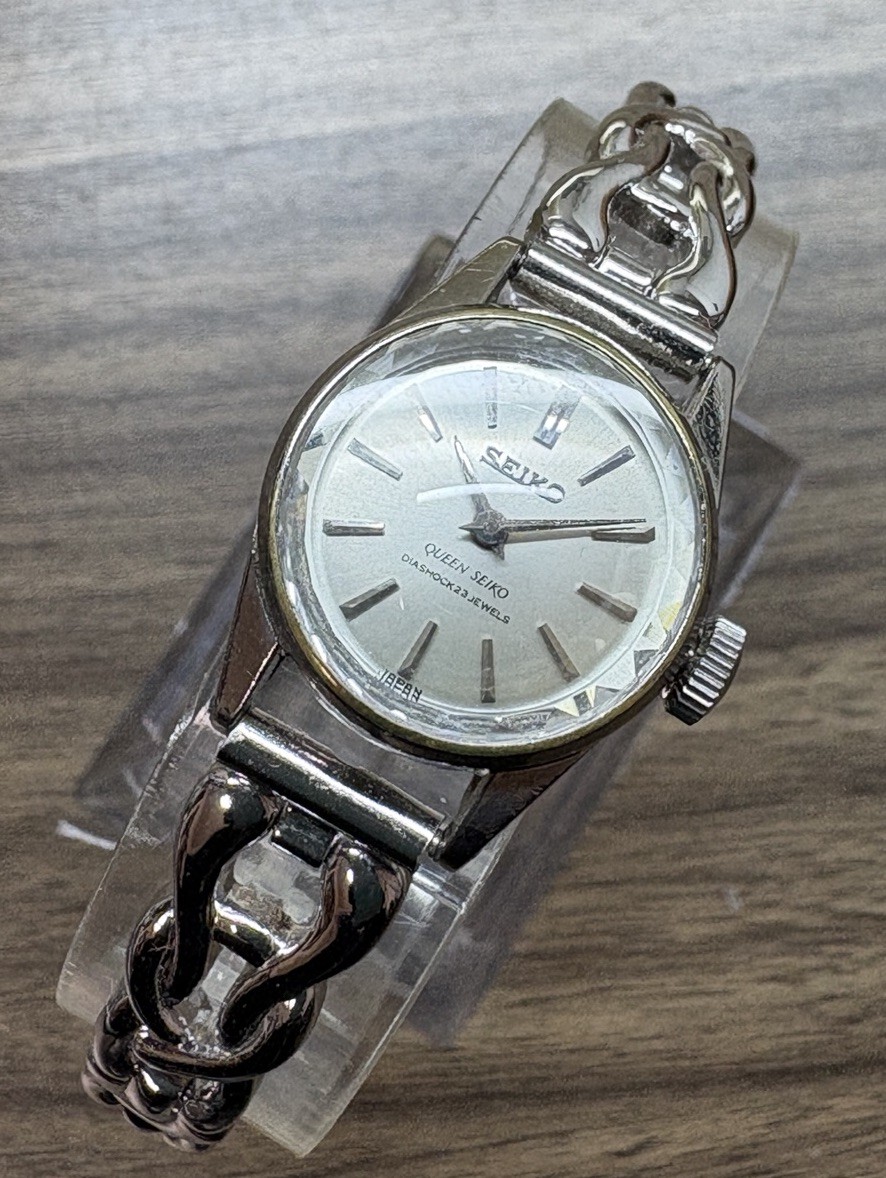 SEIKO Queen Seiko 1020-0010 Vintage 1975 Hand-Winding Ladies 14K WGF Japan