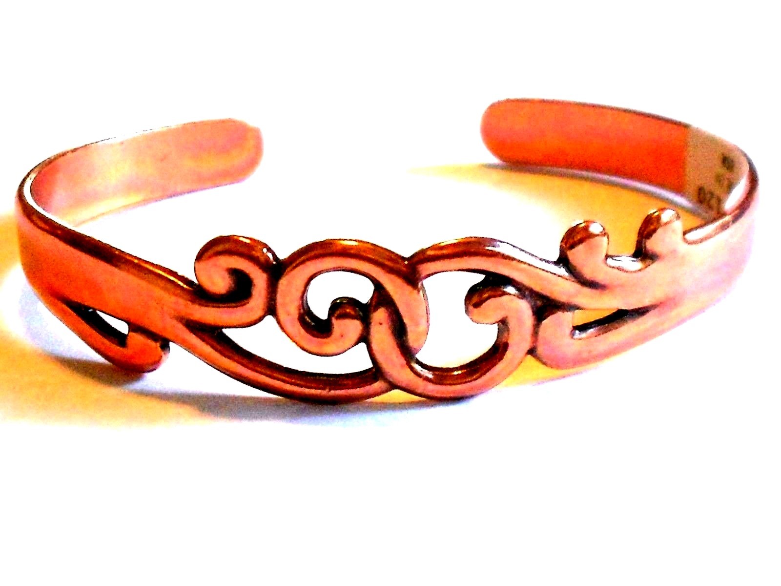 NEW PURE Copper Ladies Filigree USA Cuff Bracelet Pain Relief Folklore CB 120