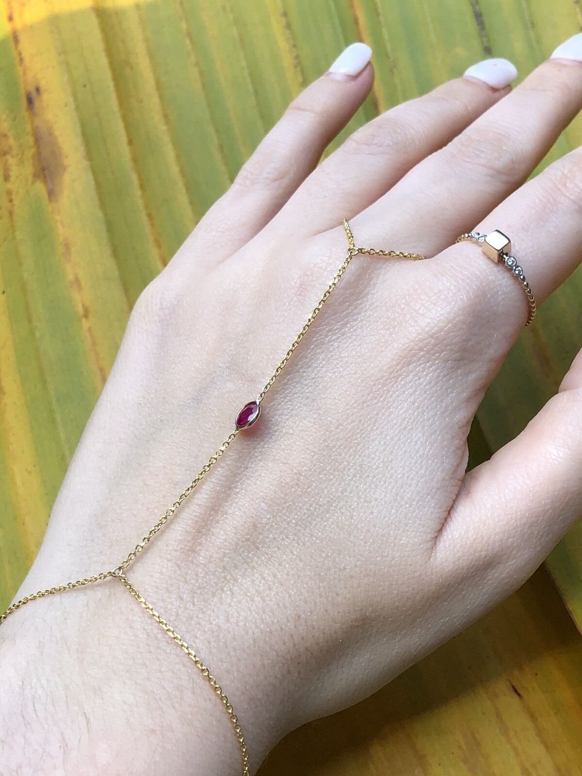 Stunning Oval Natural Ruby 14K Yellow Gold Hand Chain Slave Combo Ring Bracelet