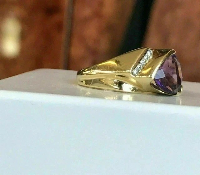 2.20Ctw Trillion Cut Lab Created Amethyst Wedding Ring 14K Yellow Gold Plated