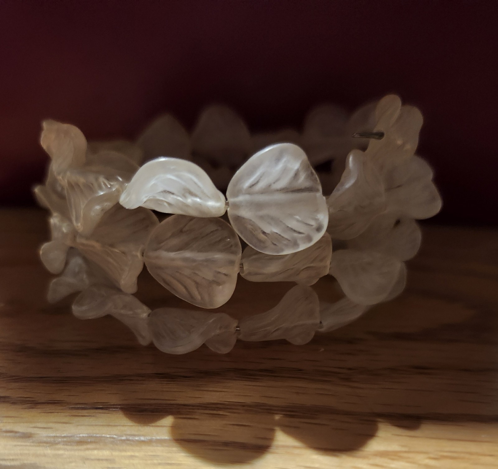 Antique Acrylic Lucite Wrap Leaf Leaves Flower Floral Bracelet Clear White