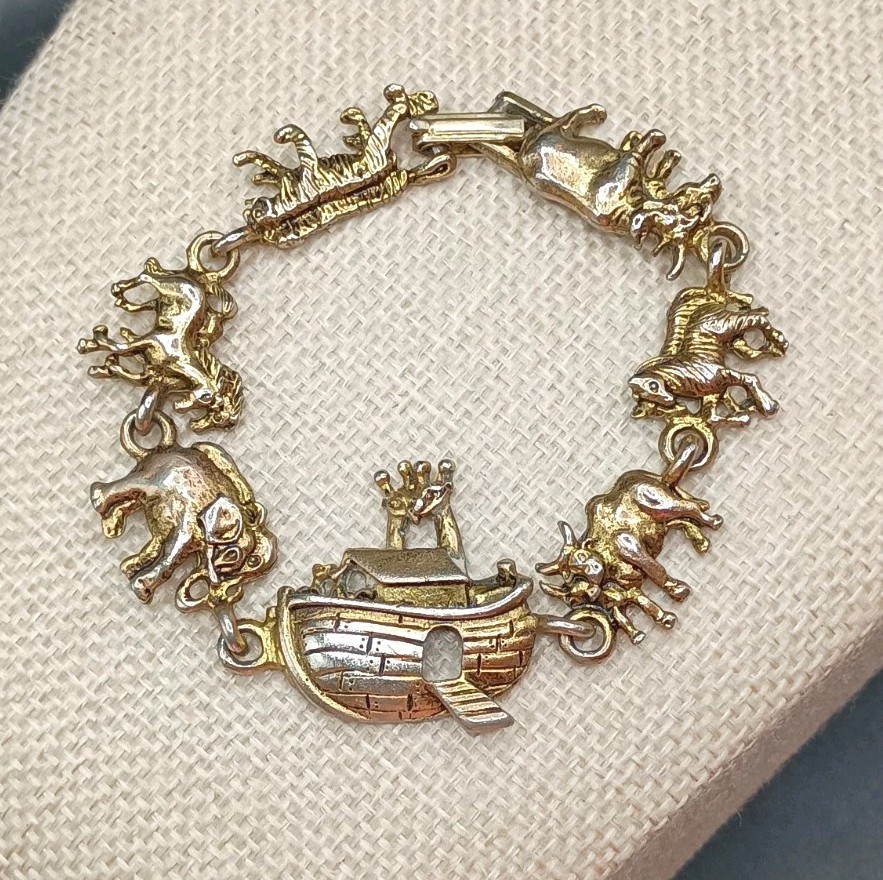 Vintage Noahs Ark Animal Bracelet Gold Tone Boat Bible MCM 7.25″