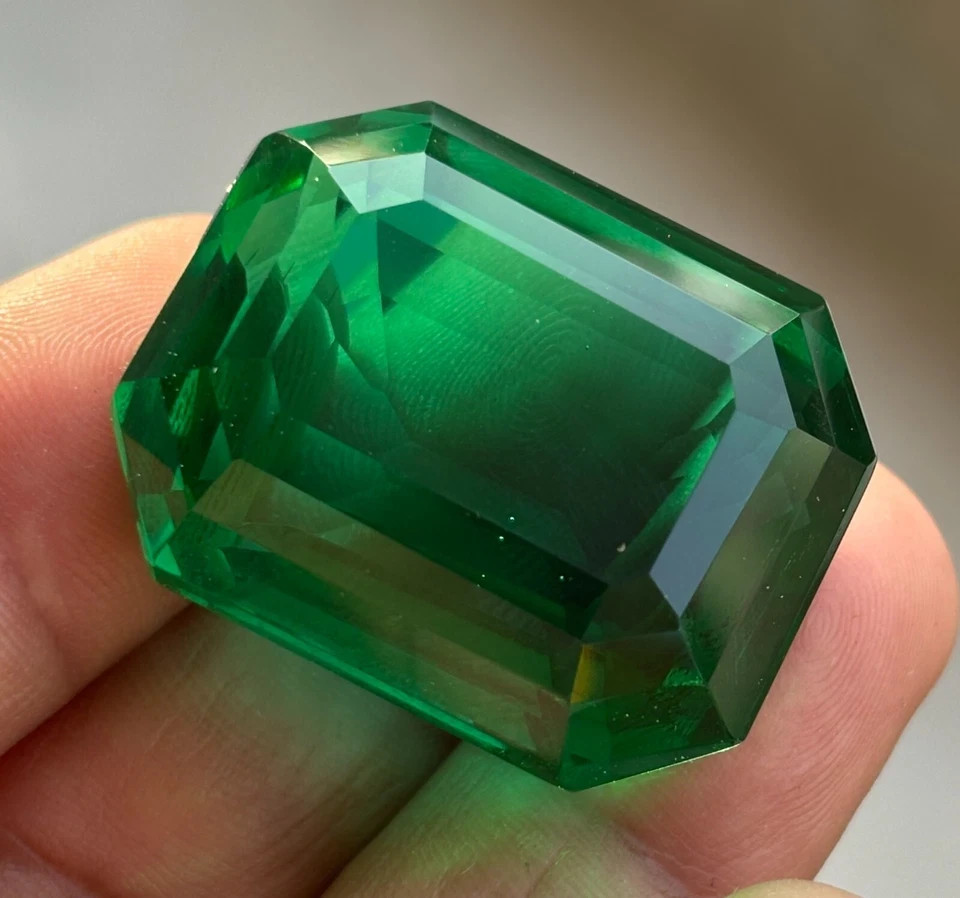 97 Ct Natural Green Emerald Emerald Cut CERTIFIED Colombian Loose Gemstone 6YHE