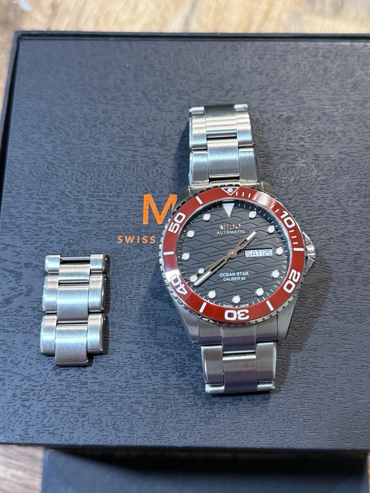 Mido Ocean Star 200C 42.5mm Red/Black Watch M042.430.16.051.00 with Bracelet