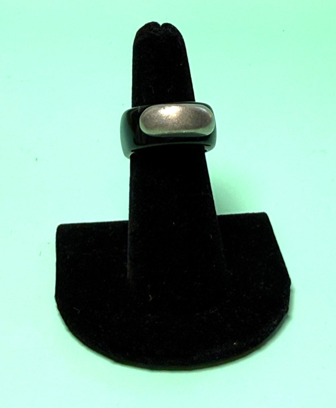 1990s Designer Signed Pitaniello Boston Black Lucite Pewter Ring Sz 5 Modernist