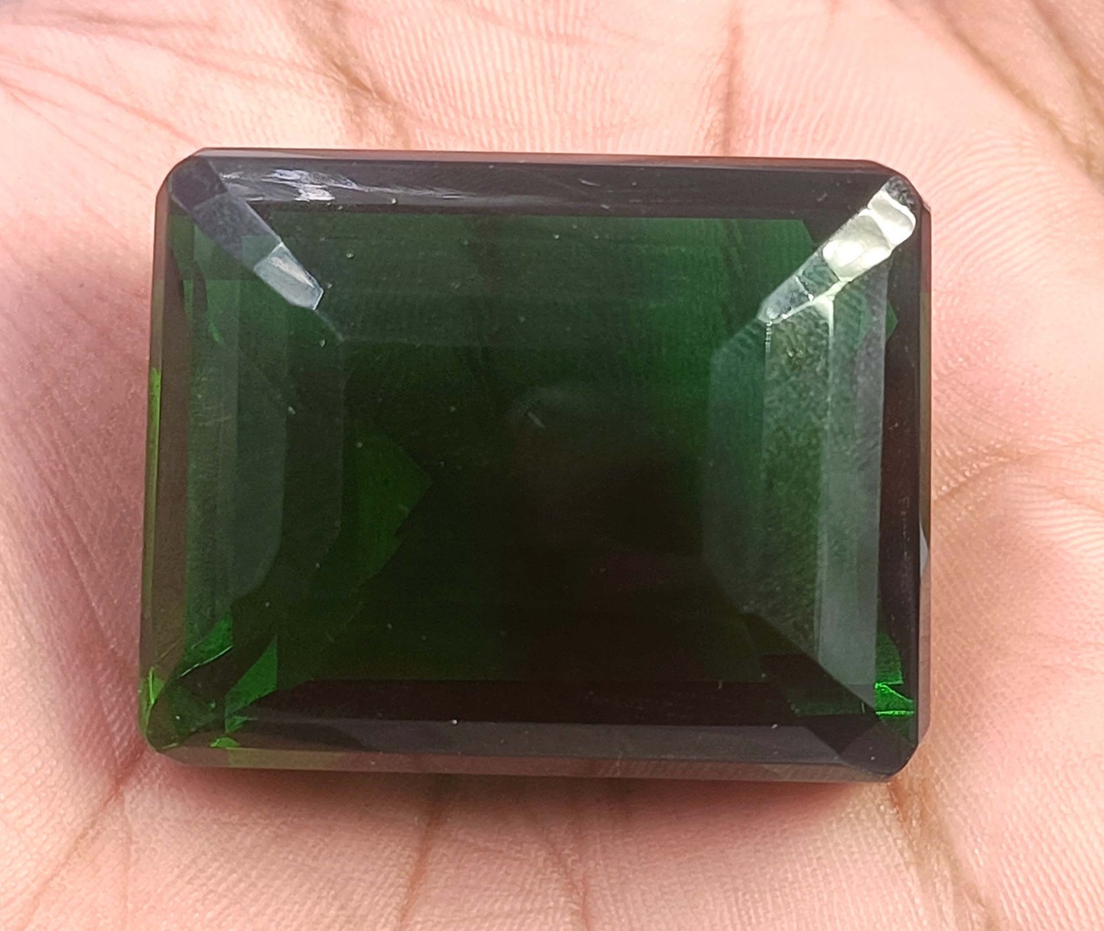 Top Quality Natural Green Emerald 220.35 Ct Emerald Shape IGL Gemstone 6MHH