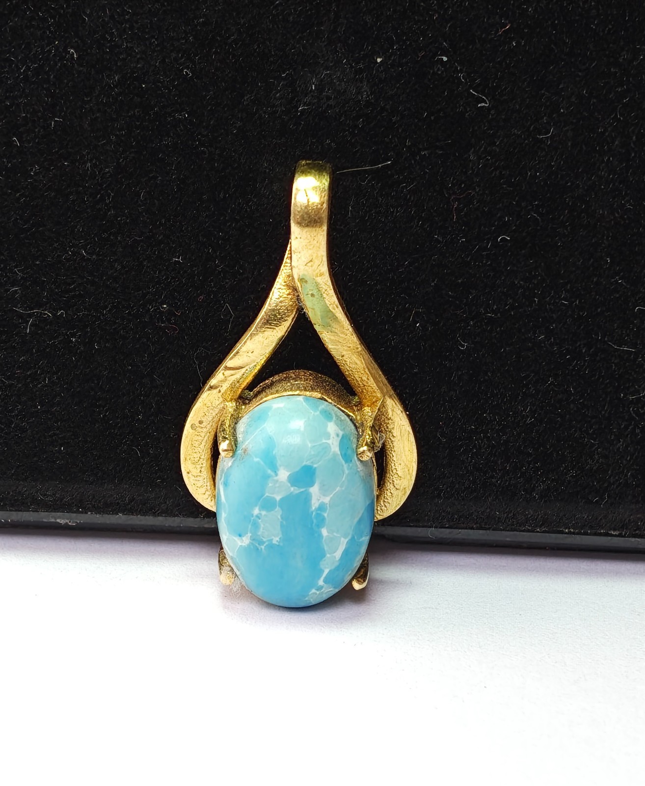 Natural Larimar Oval Cabochon Solitaire Horizontal Teardrop Pendant for Unisex