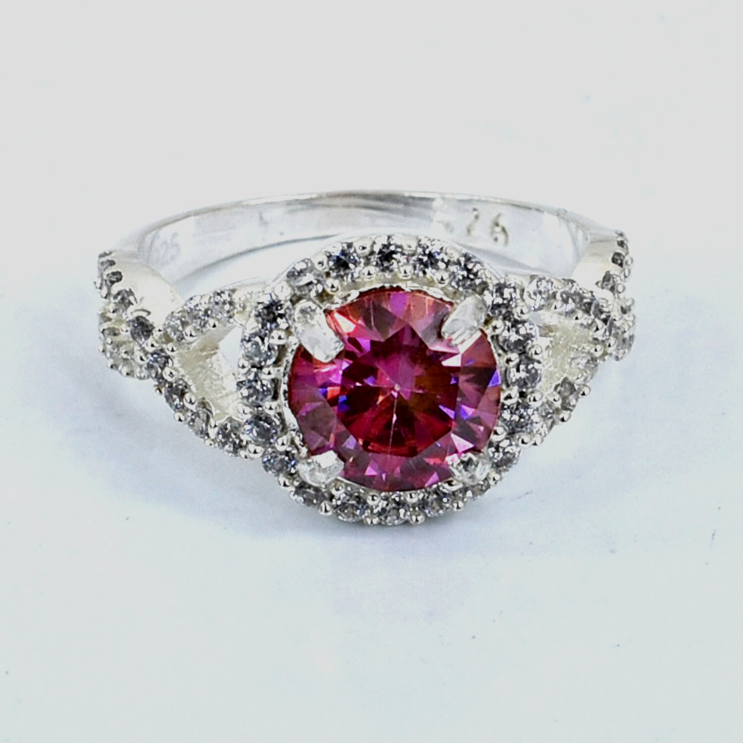 Certified 1.65Ct Pink Diamond Solitaire Ring !Tariff Free