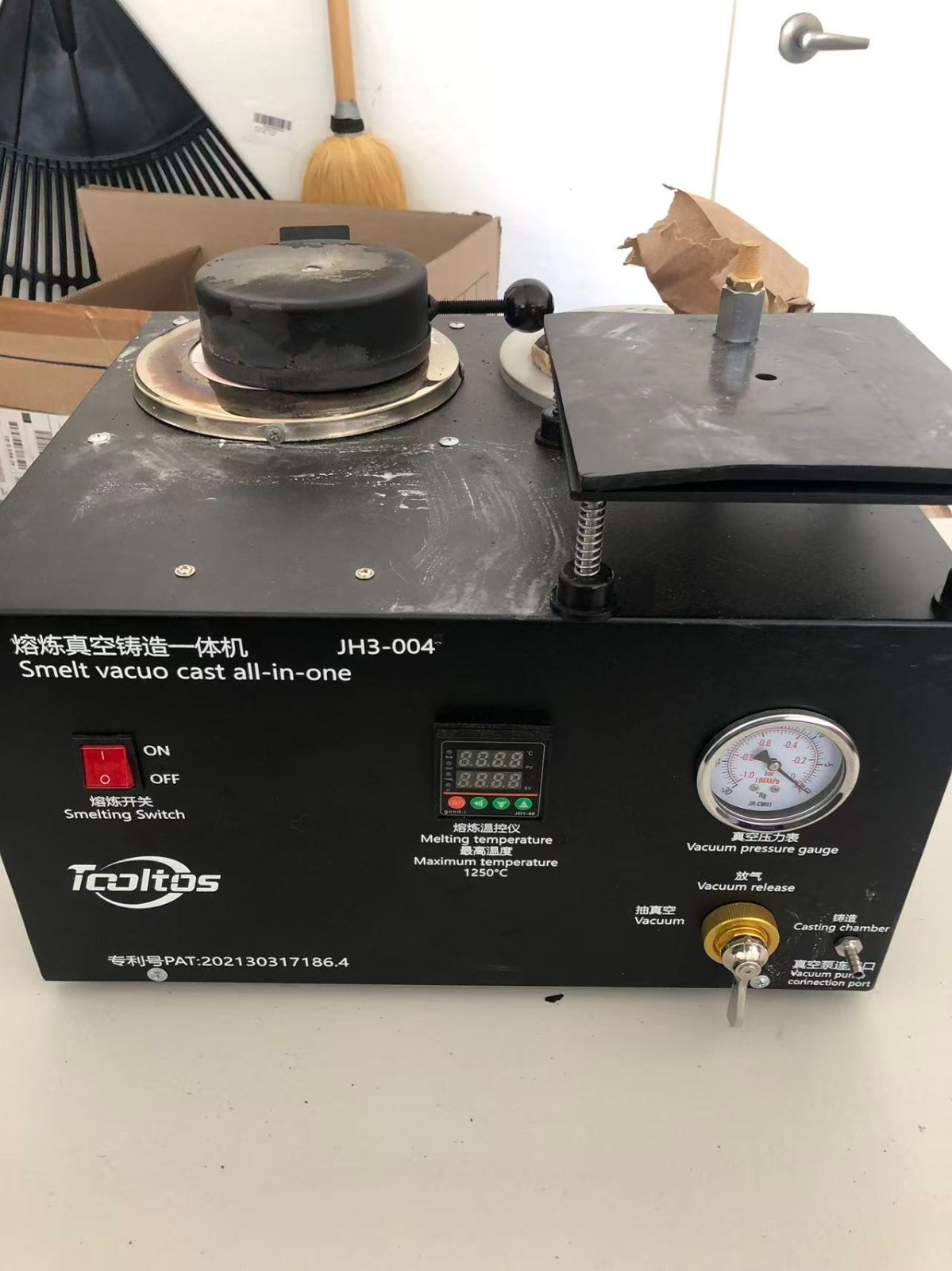 TOOLTOS Jewelry Vacuum Casting & Melting Machine For Parts Repair AS-IS