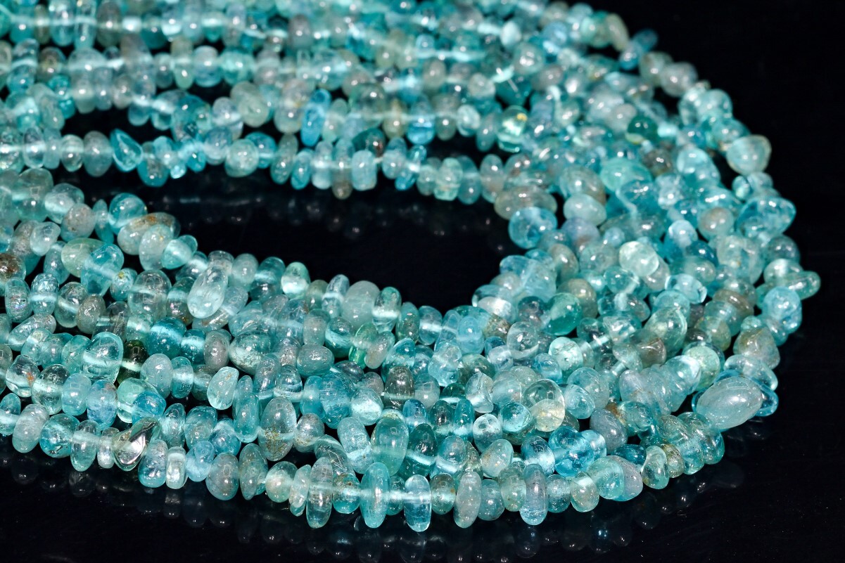 4-10MM Apatite Transparent Pebble Chips Grade AAA Genuine Natural Beads 15″