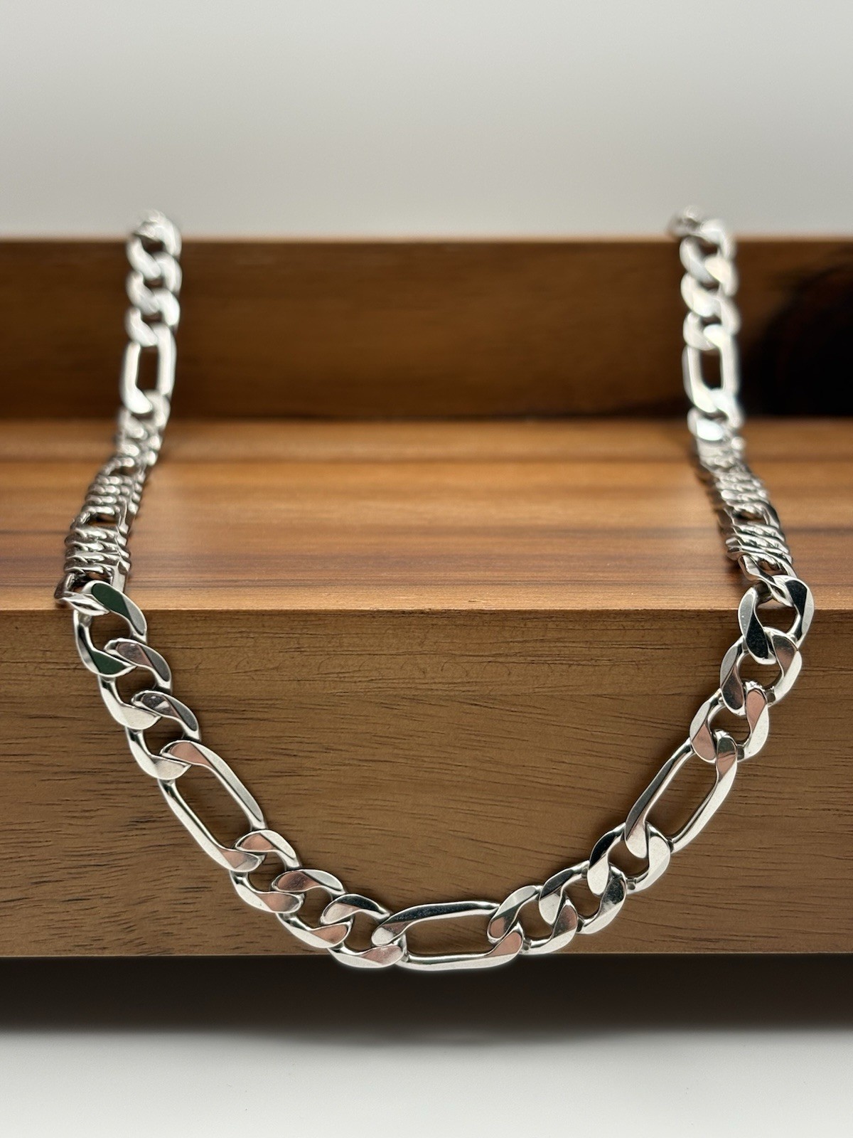 20 INCH STERLING SILVER FIGARO CHAIN NECKLACE 7MM 33.7G RHODIUM FINISH 925